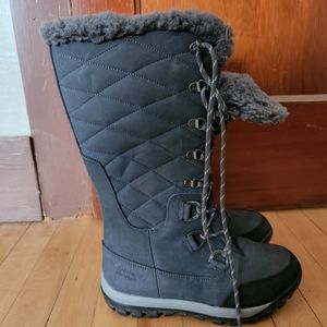 Bearpaw women's snow boots